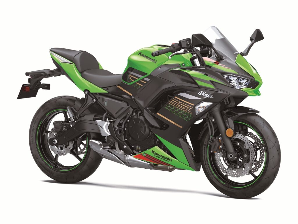 2020 Kawasaki Ninja 650 EX650 vert droite 3-4