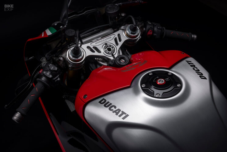 Édition limitée Ducati Panigale V4 SP2 30° Anniversaire 916